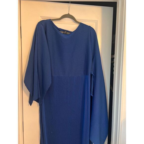 Shein Blue Cape Assymetrical Sleeve Maxi Dress Size 12/XL - Picture 1 of 6